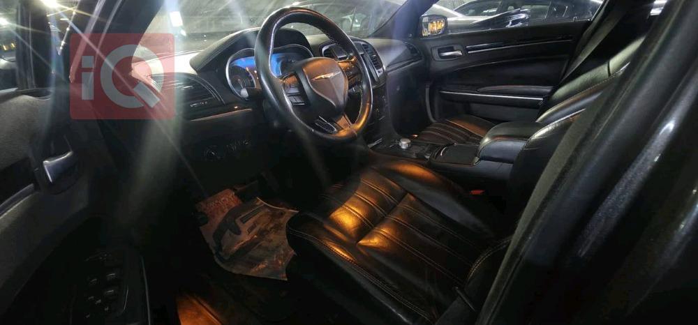 Chrysler 300
